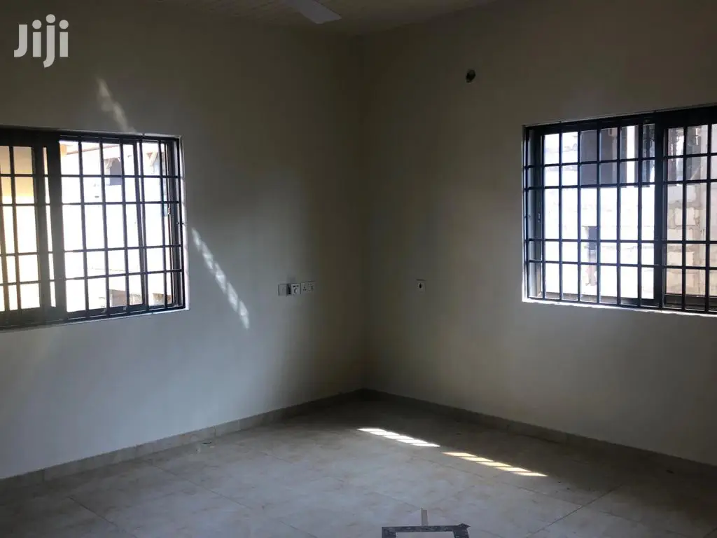 4bdrm House in Bronko Housing, Accra Metropolitan for rent