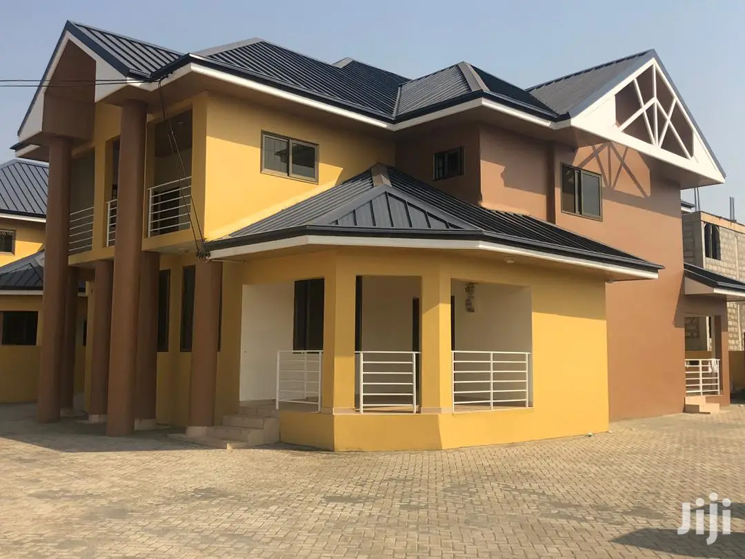 4bdrm House in Bronko Housing, Accra Metropolitan for rent
