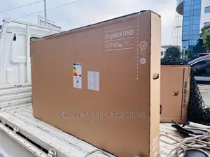Crisper Dialogue UHD Smart Samsung 55”Bu8000 Tv 