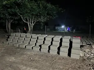 5 Inches Solid Quary Dust Blocks