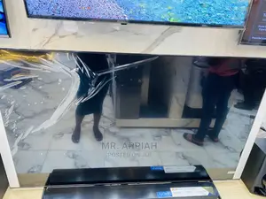 Brand  New Samsung Uhd Crystal LED Tv(65BU8002)65 Inch.