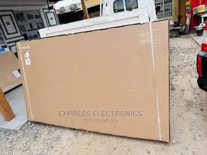85Q60B ((QLED ) Crisper Dialogue UHD Smart Samsung Tv 