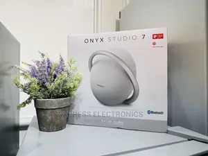 Lovely  Sound Quality Onyx 7 Bluetooth Speaker 