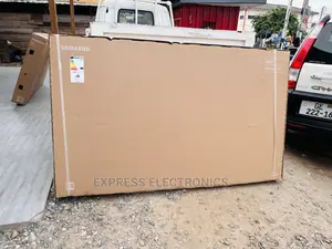 Edgeless Design QLED UHD Smart Samsung 85Q60B ((QLED )