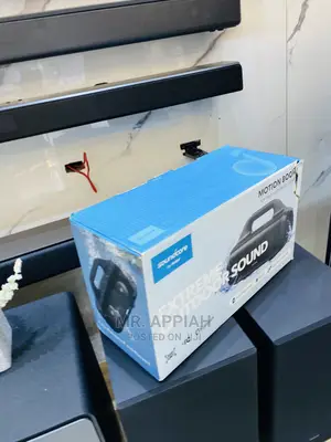 High Quality Motion Boom Bluetooth Speaker(Black) 