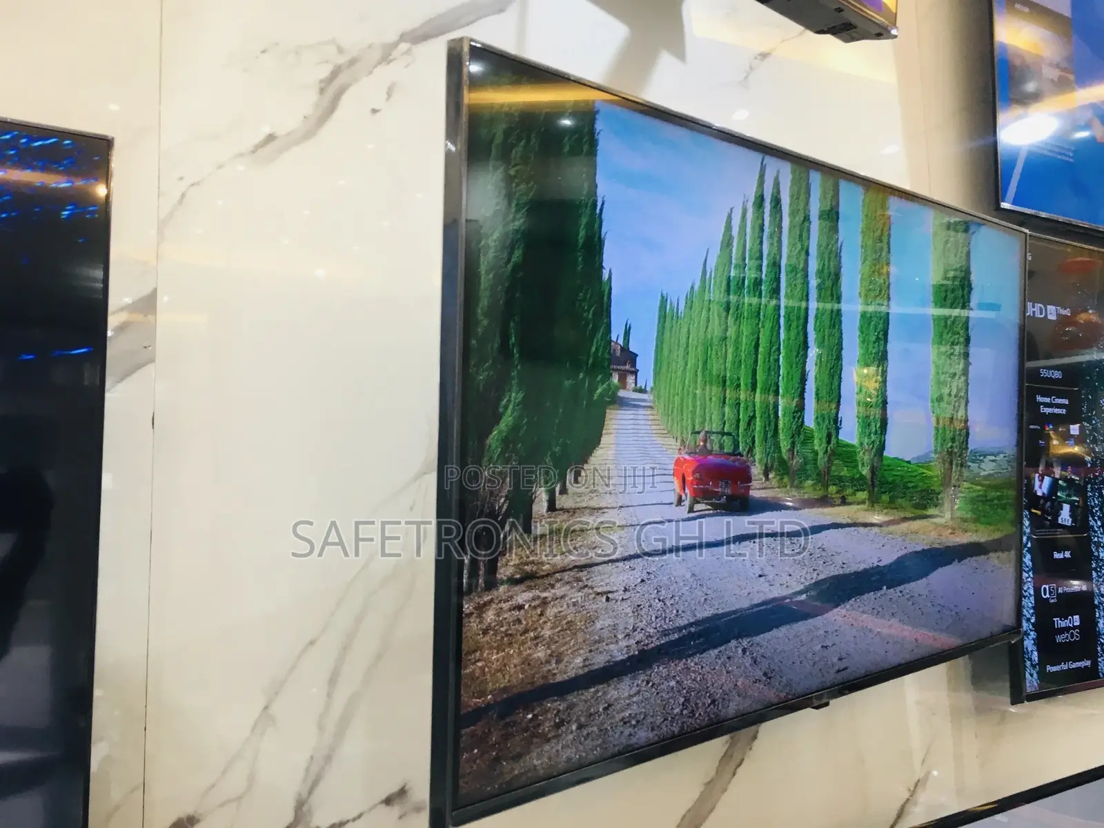 Crystal UHD Clear Glossy Samsung 55 Inches QN90B QLED Tv