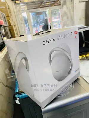 Latest Onyx 7 Bluetooth Speaker(Harman Kardon)Gray 
