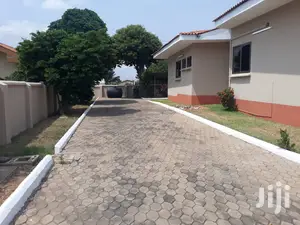 3bdrm House in Bronko Housing, Accra Metropolitan for Rent