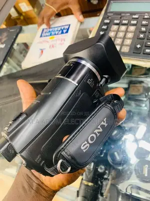 New Sony HXR-MC58C Ultra Compact Pro AVCHD Camcorder