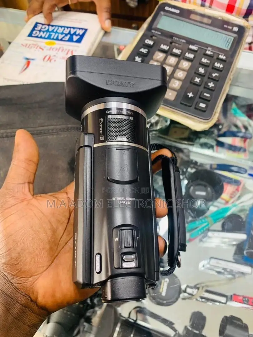 Best Sony HXR-MC58C Ultra Compact Pro AVCHD Camcorder