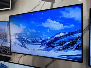 Newest Update Samsung Tv UHD Smart 55”Au7022 Tv 