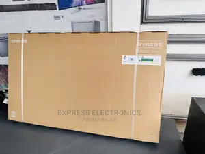 Astounding Sleek Glossy Samsung UHD Smart 65”Au7092