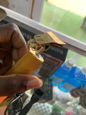 New Waer Golden Hair Clippers