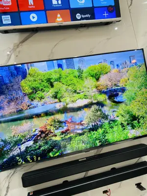 Energy and Cost Saving Samsung 55” Ua55bu8000 Uhd Led Tv.