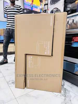 Realistic Sound Quality Samsung B650 Soundbar With Woofer