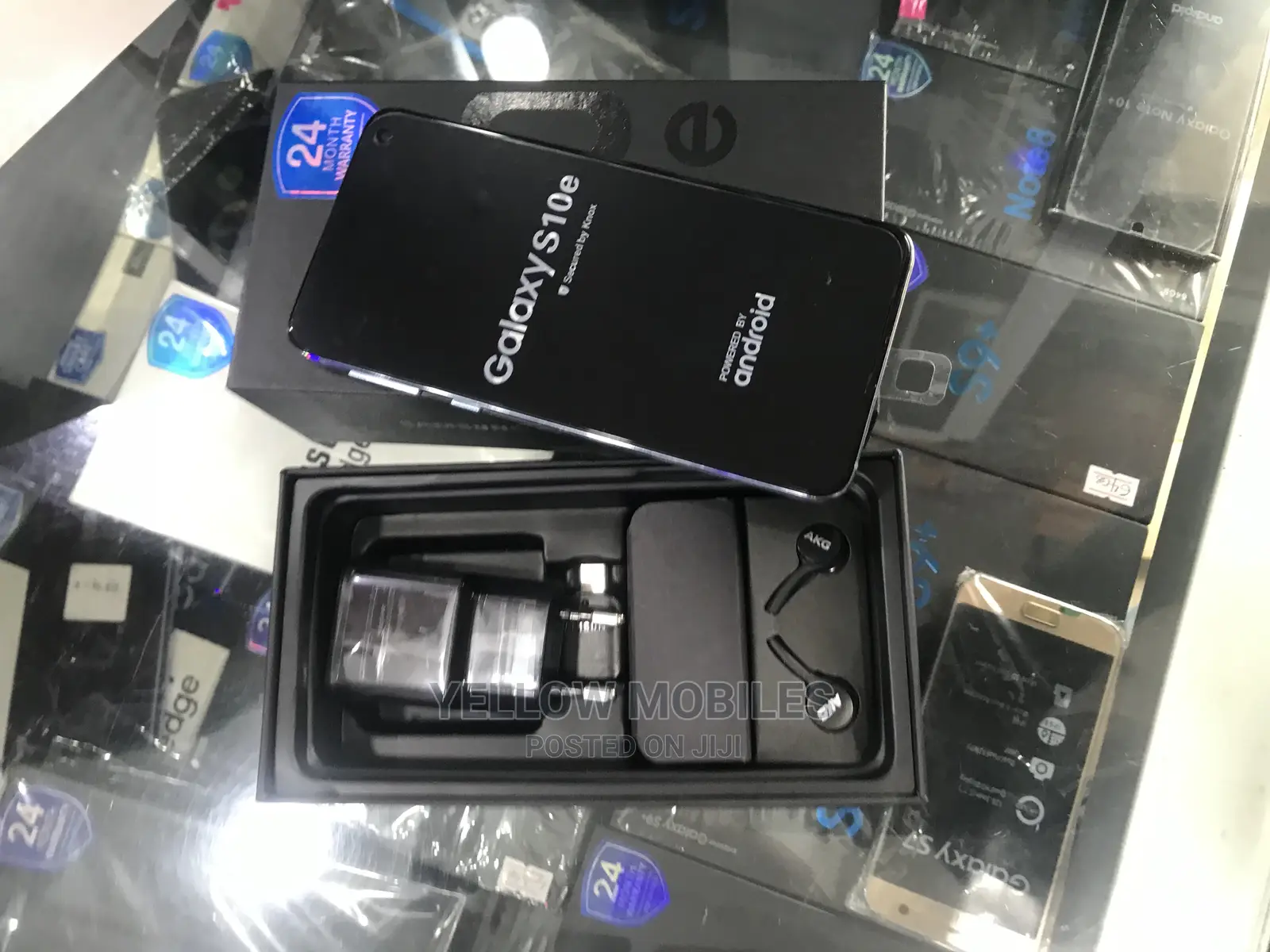 New Samsung Galaxy S10e 128 GB Black