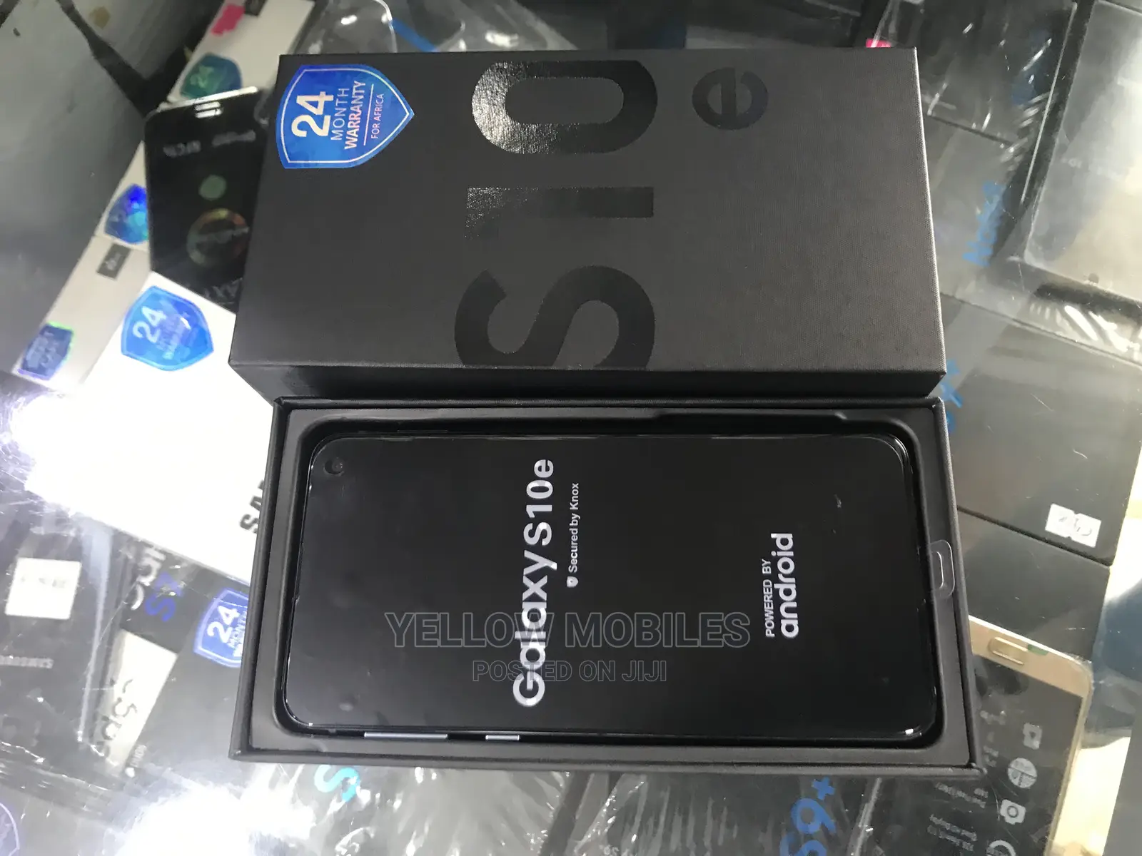 New Samsung Galaxy S10e 128 GB Black