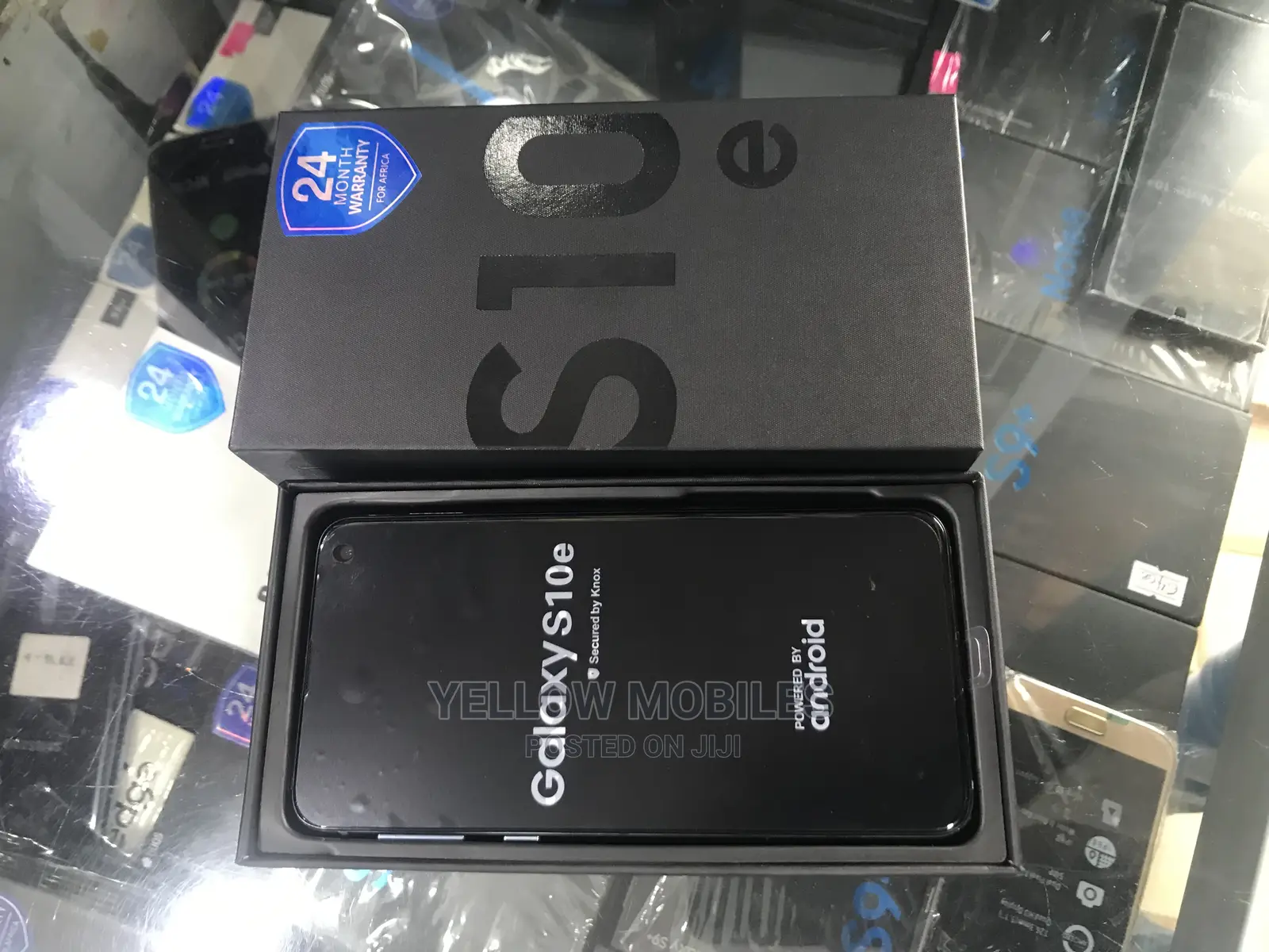 New Samsung Galaxy S10e 128 GB Black