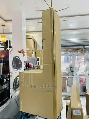 Newly in Stock Samsung(Black)B550 Sound Bar System 