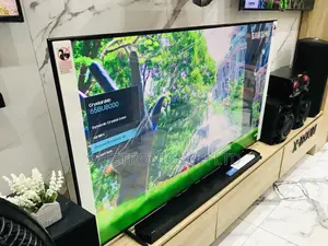 Glossy LED Crystal Samsung UHD 65 Inches BU80 Tv