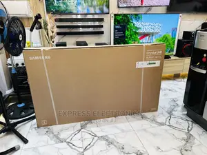 Smart Tv With Alexa UHD Ua65”Bu8000 Samsung