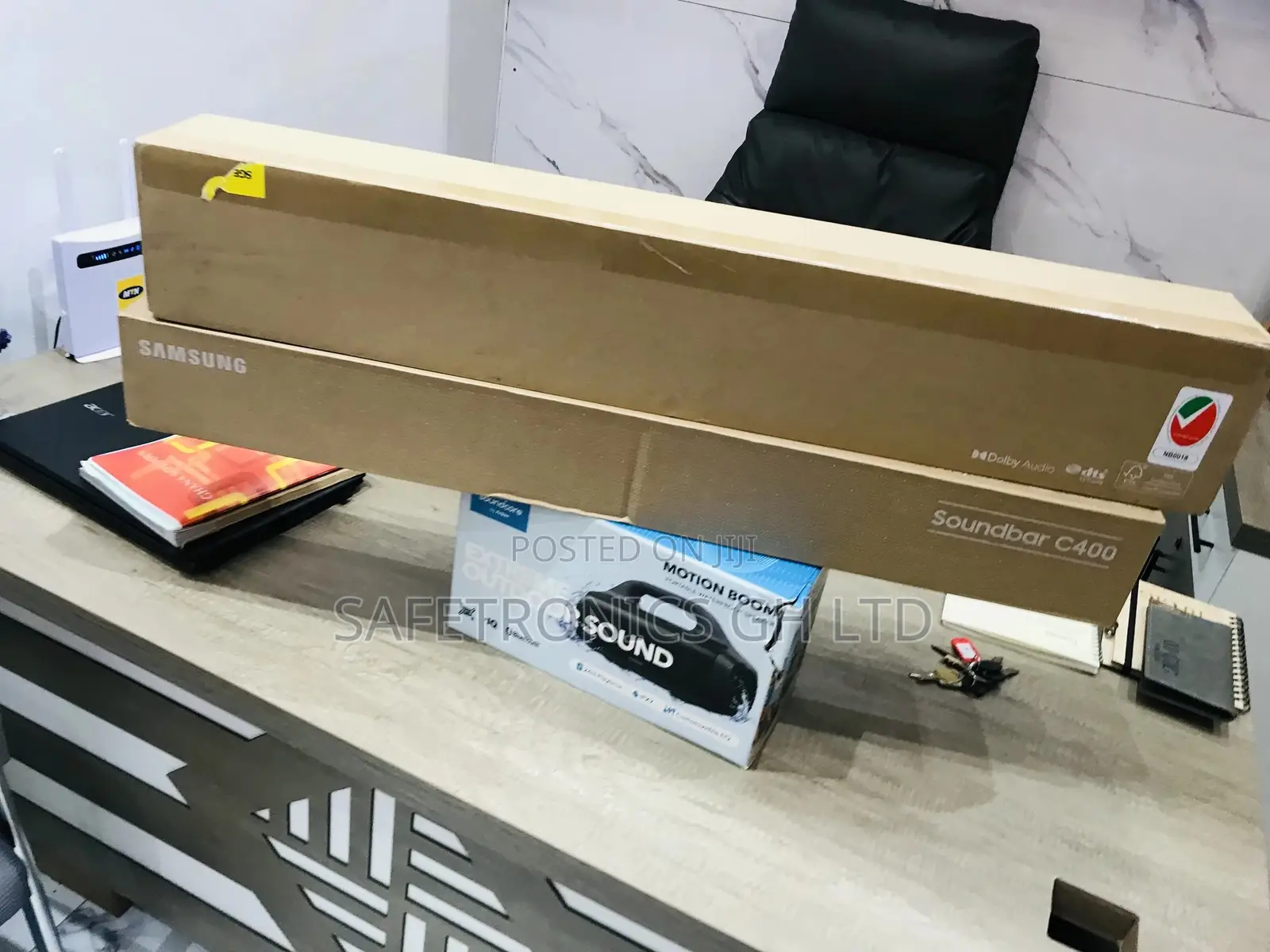 HWC400 Samsung Soundbar Adjustable Bluetooth Wireless