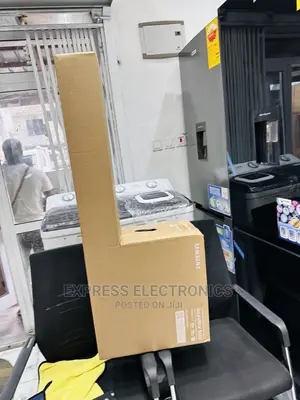 Samsung B650 Unparalleled Quality Sound Bar With Woofer