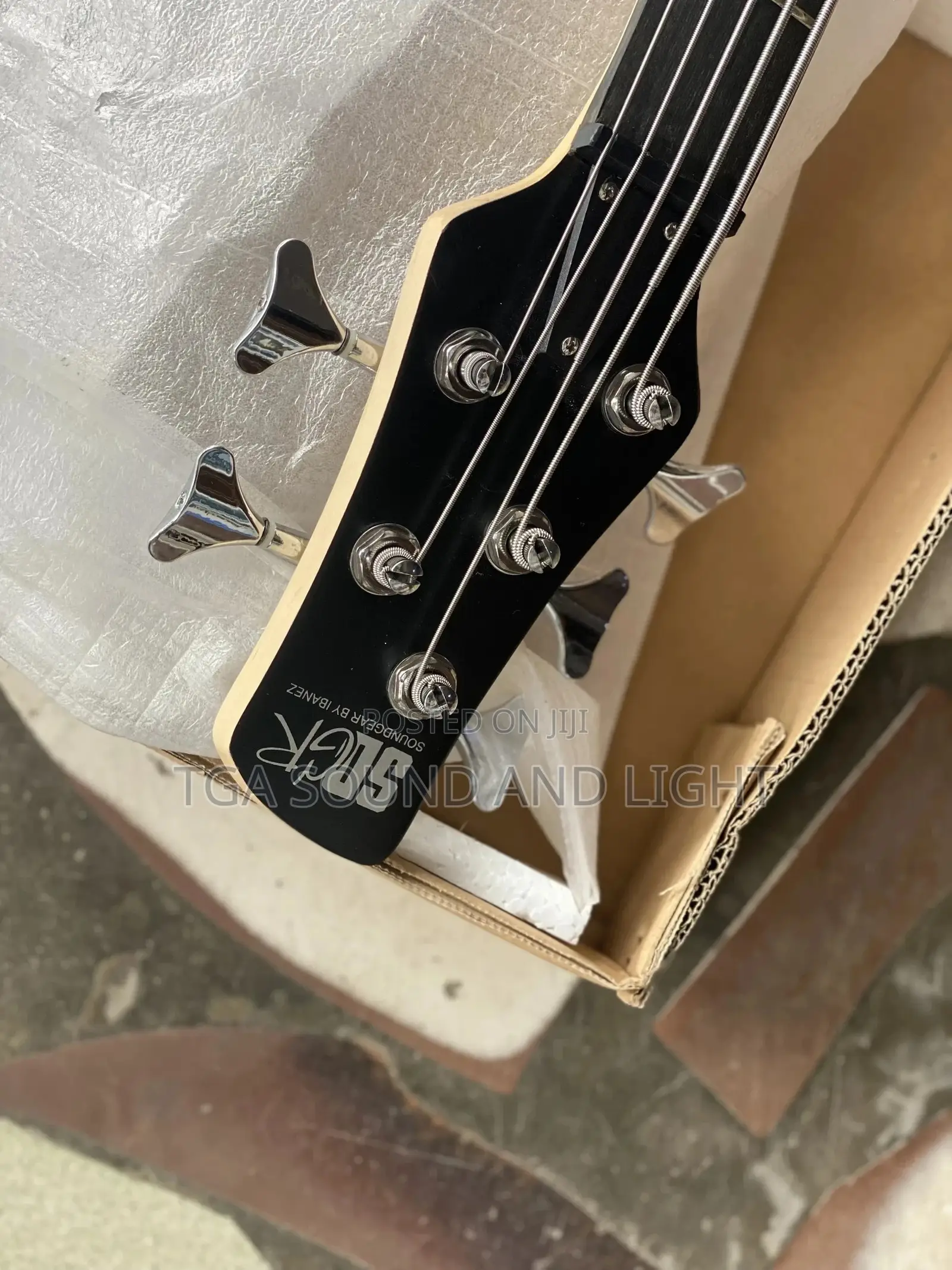 Ibanez Rock Music Bass