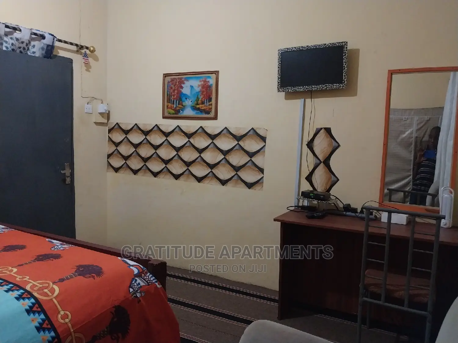 Gratitude:2bdrm Short Stay Ghc500 Per Day