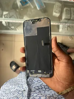 13 Pro Max Screen Replacement
