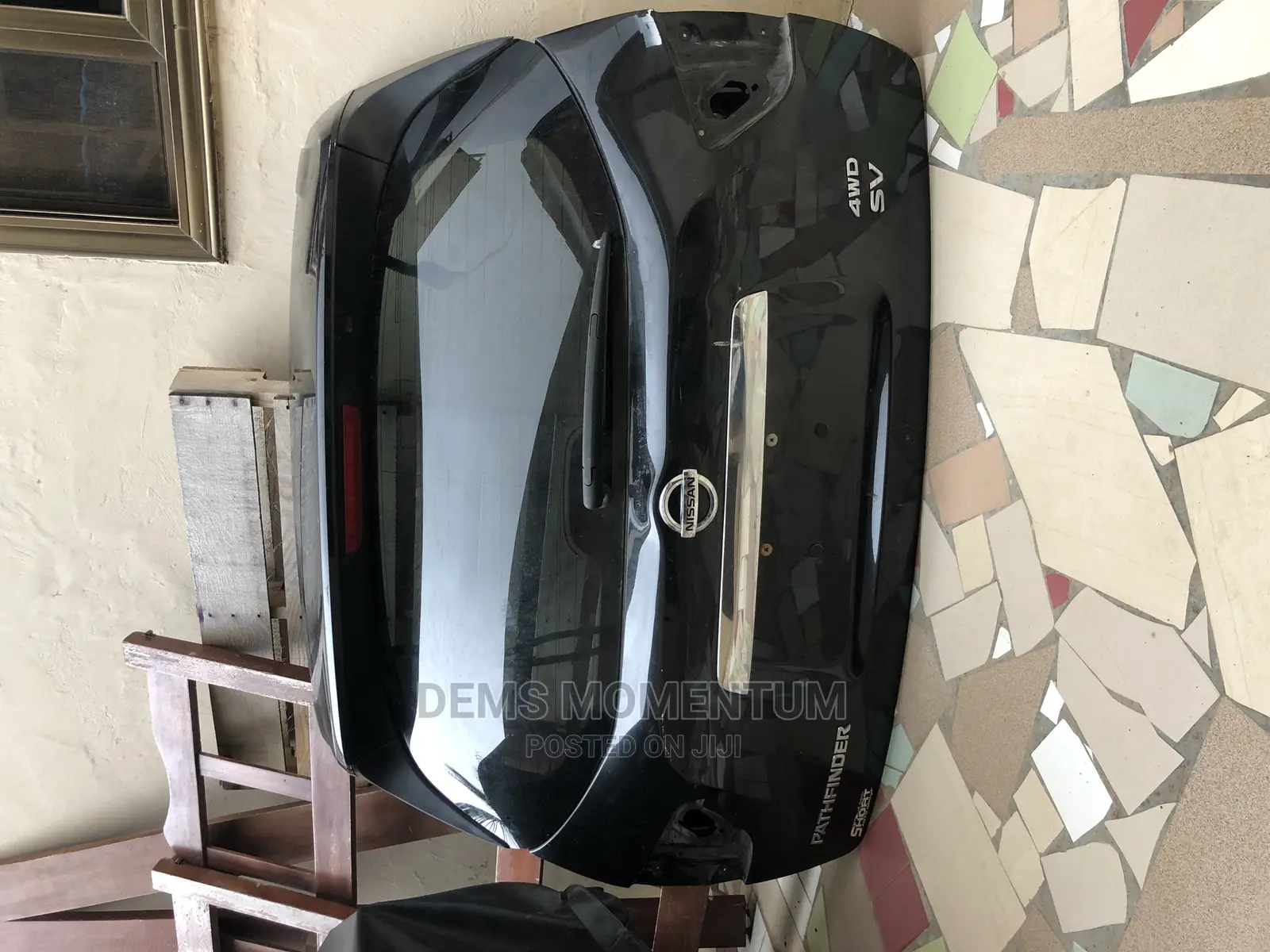 2017, 2018,2019,2020 Nissan Pathfinder Tailgate / Boot