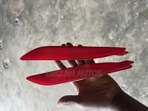 Hyundai Elantra 2013 Bumper Reflector
