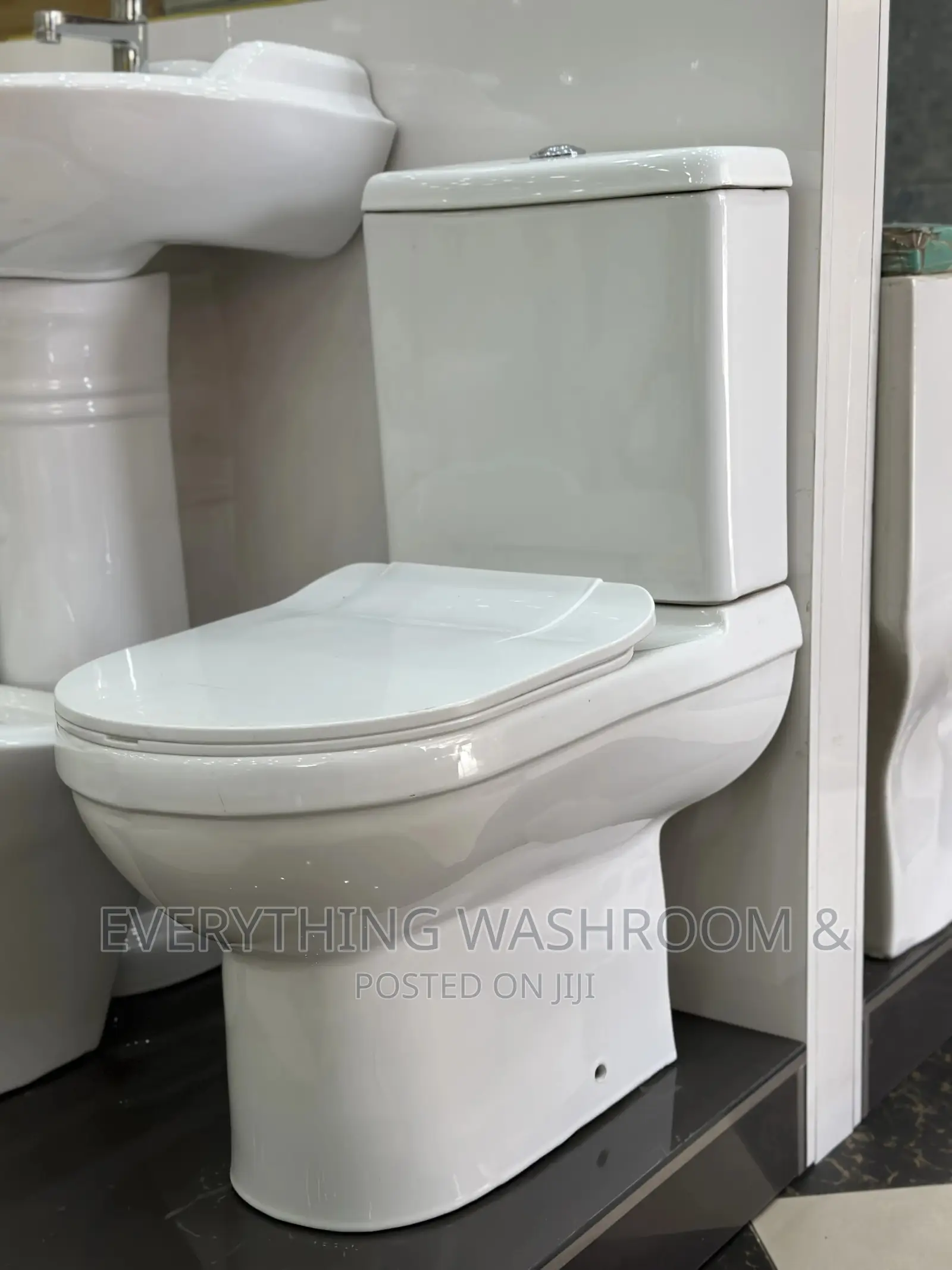 Twyford Water Closet-Close Couple Wc-British Wc-Slim Tank Wc