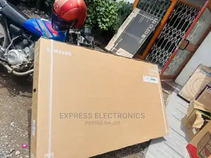 Smart Tizen Glossy Operating System Samsung 65cu7172 UHD 