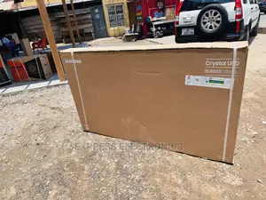 Bondless Design UHD Smart 65”Bu8000 Samsung Tv 