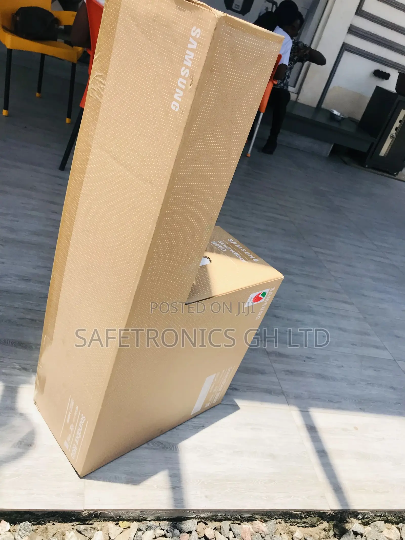 Smart New Soundbar Bluetooth Wireless Samsung HW-B450