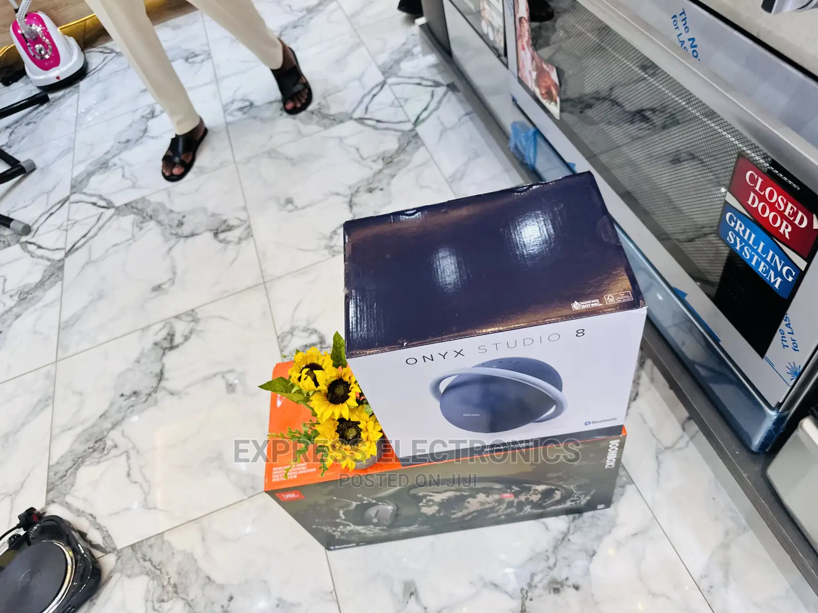 Ultimate Streaming Speaker Bluetooth Onyx 8 Studio