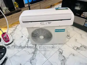 Hisense Dehumidifier Split 2.5hp R410 White AC