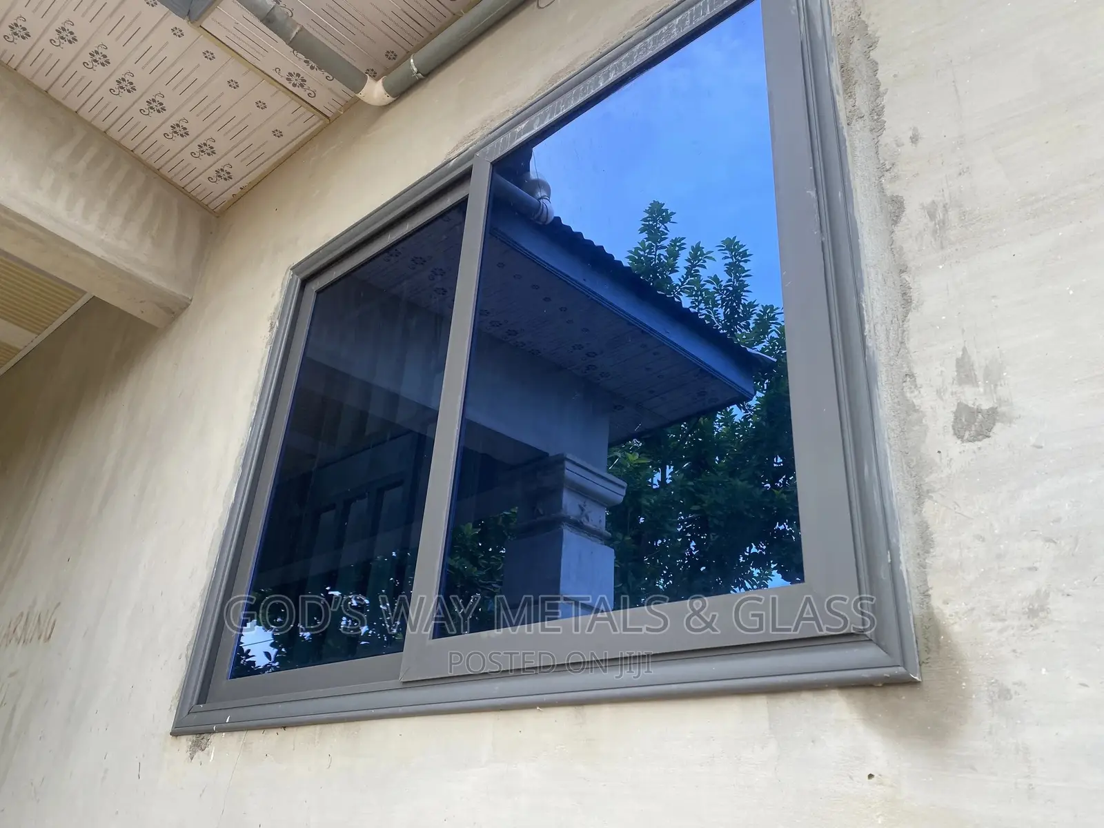 Sliding Glass, Sliding Windows