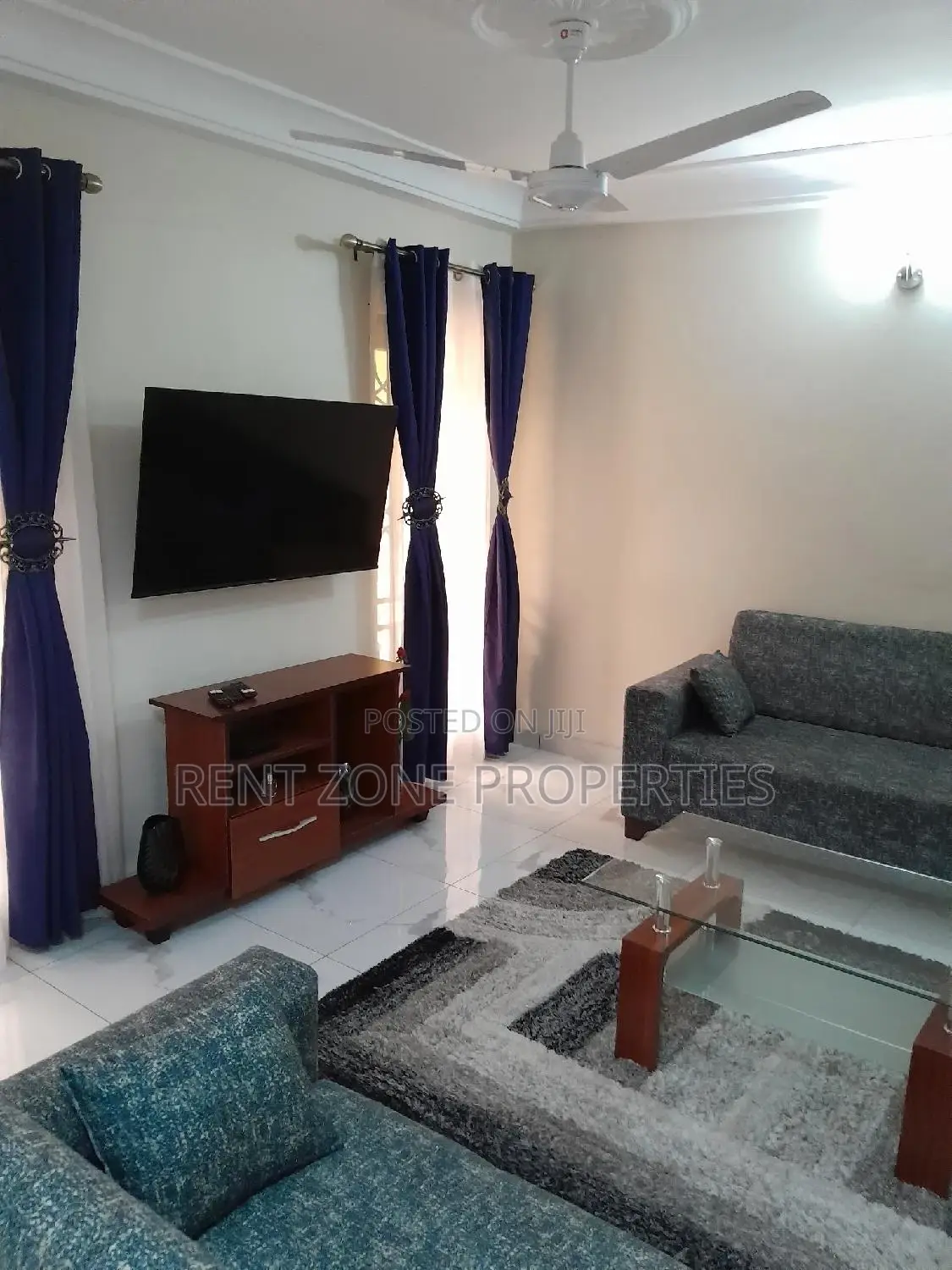Furnished Executive 2 Bedrooms Apartment for Rent at Asofan