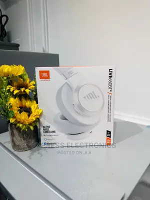 Long Lasting Durability JBL Live 650BT