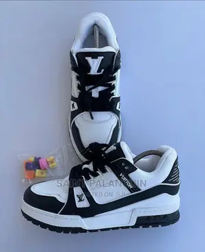 Louis Vuitton Sneakers