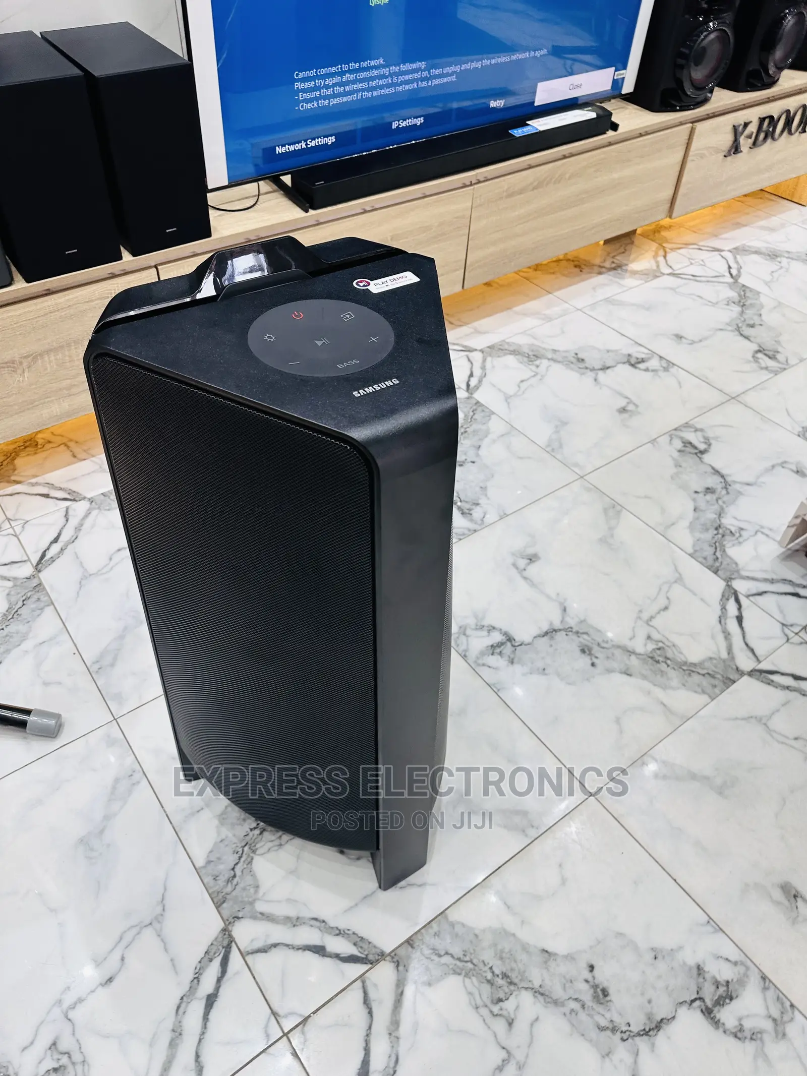 Built in LED Light  Samsung MXT50 Sound System