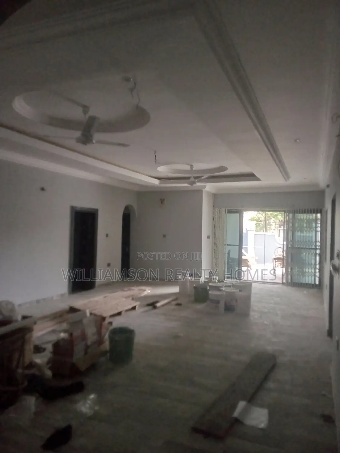 5bdrm House in Community 20 Estate, Spintex for rent