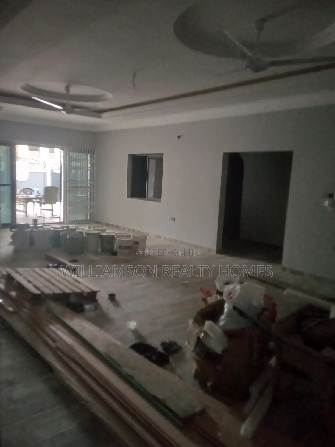 5bdrm House in Community 20 Estate, Spintex for rent