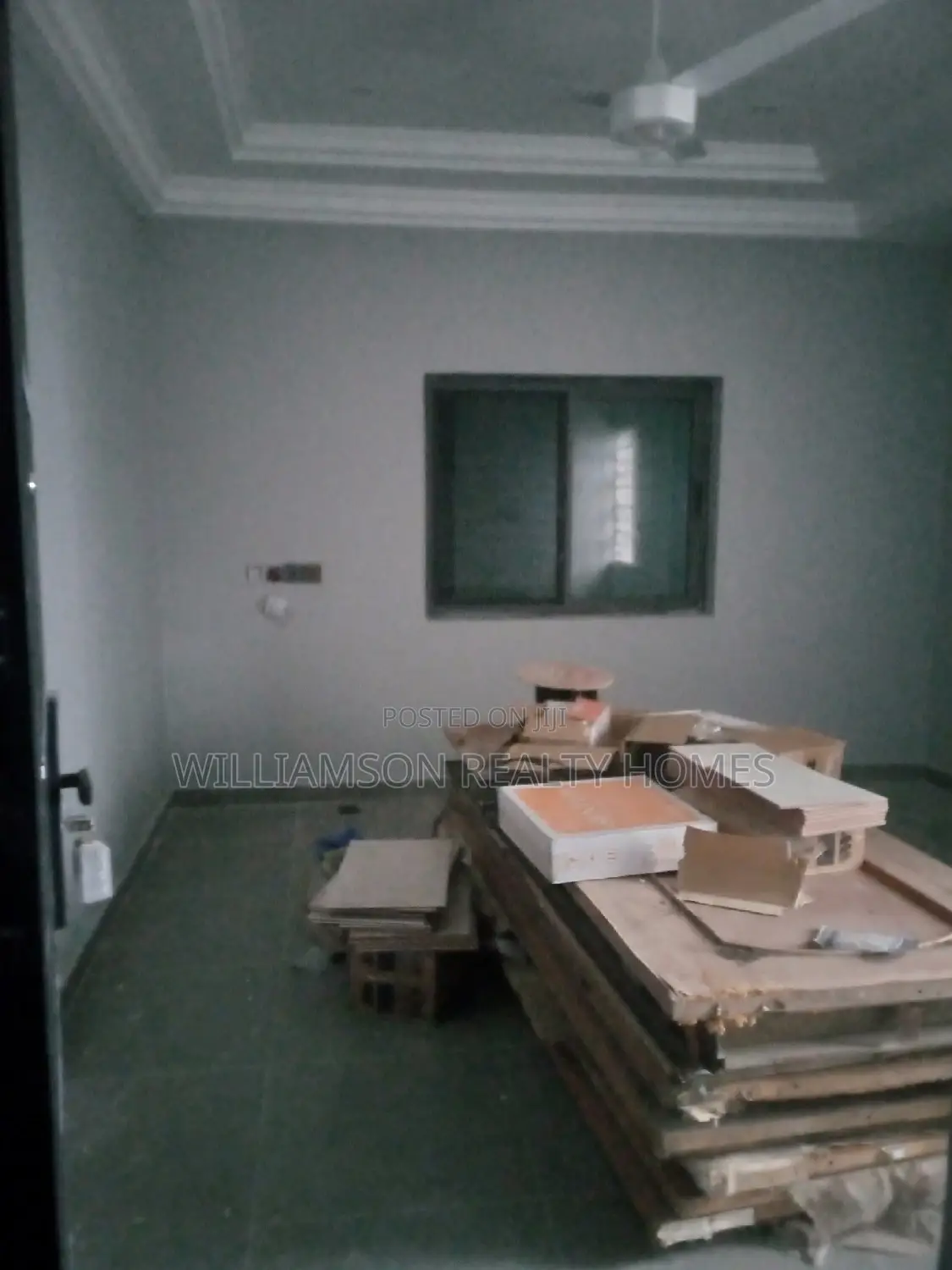 5bdrm House in Community 20 Estate, Spintex for rent