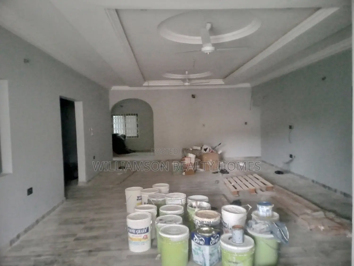 5bdrm House in Community 20 Estate, Spintex for rent