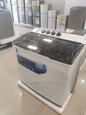 Air Dryer//Midea 7kg Washer