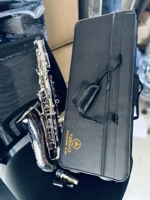 Yamaha Yas 280 Alto Saxophone Kit