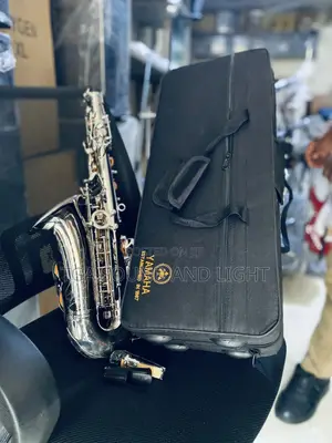 Yamaha Yas 280 Alto Saxophone Kit
